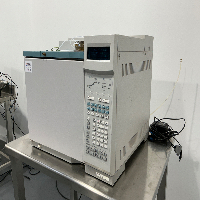 Agilent 6890N GC image 1